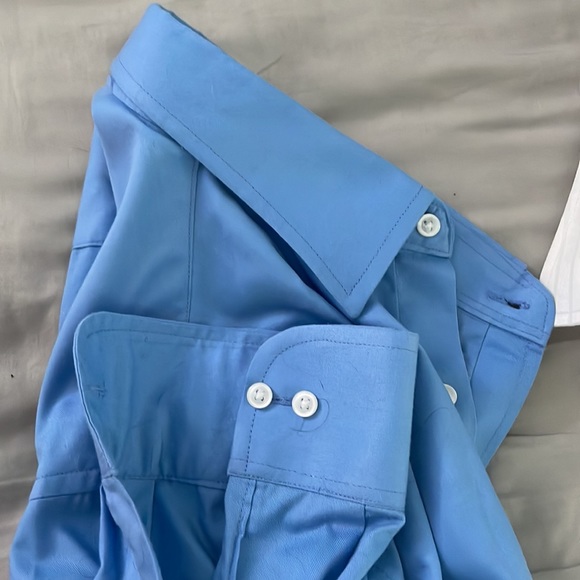 Dress Shirts - Picture 5 of 6